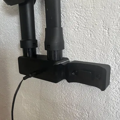 Giá treo tường cải tiến cho máy hút bụi cầm tay Levoit