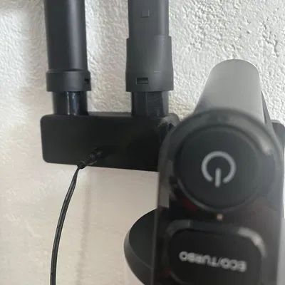 Giá treo tường cải tiến cho máy hút bụi cầm tay Levoit