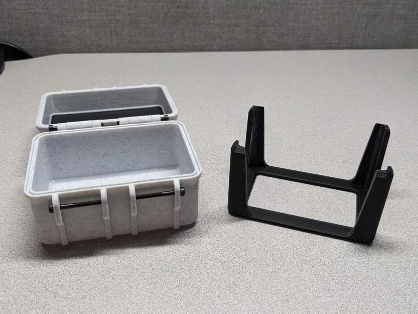 Hộp Đựng Thẻ Bài UNO Show 'Em No Mercy - Image 4