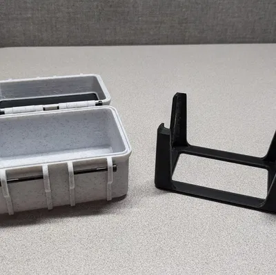 Hộp Đựng Thẻ Bài UNO Show 'Em No Mercy