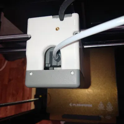 Nắp đậy trục X tích hợp khe đi dây cho Flashforge Adventurer 5M