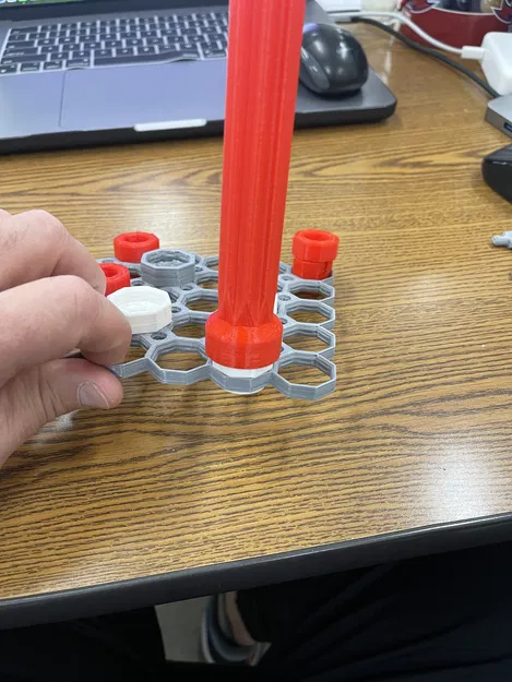 Dụng cụ vặn ốc vít hỗ trợ hệ thống bảng treo Multiboard - Image 1