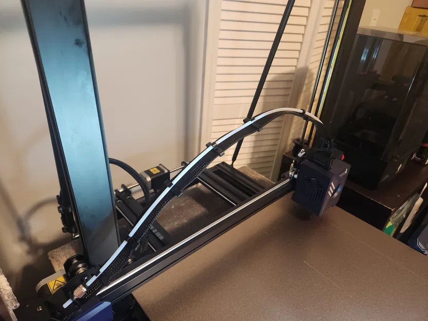 Kẹp giữ dây cáp trục X cho Anycubic Kobra 2 Series - Image 3