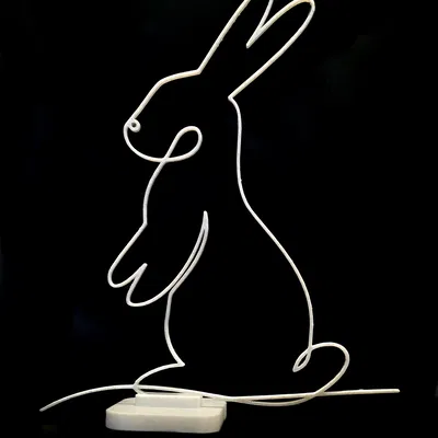 Mô hình chú thỏ Phục sinh (Easter Bunny) kèm chân đế