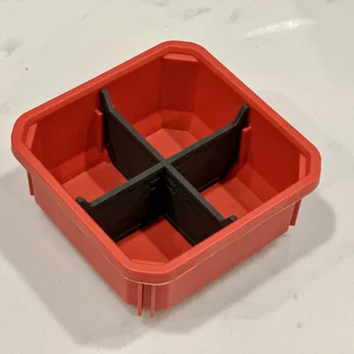 Vách ngăn chữ X cho khay Milwaukee Slim Packout - Tối ưu không gian