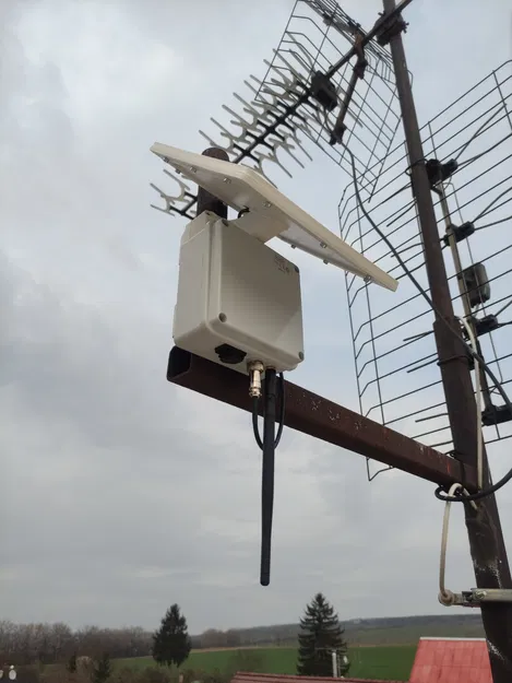 Đế router Meshtastic và giá đỡ năng lượng mặt trời - Image 3