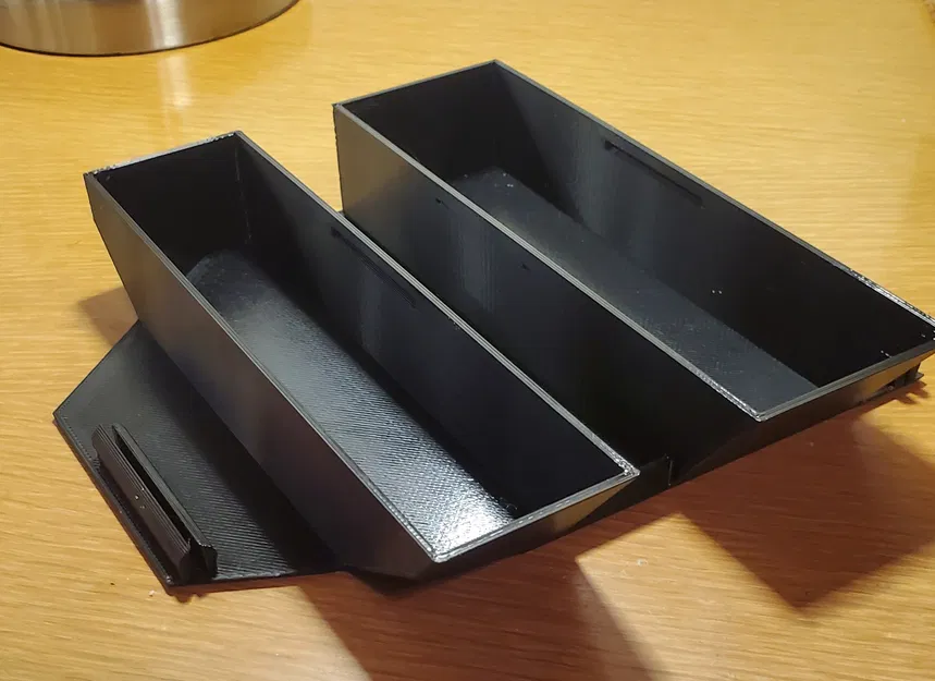 Khay lưu trữ dưới gầm bàn in cho Prusa MK 3.5/MK 3.9/MK4 - Image 2