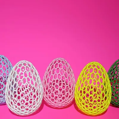 Geodesic Icosahedron Egg: Quả trứng trang trí 3D độc đáo cho lễ Phục sinh