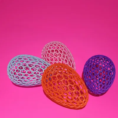 Geodesic Icosahedron Egg: Quả trứng trang trí 3D độc đáo cho lễ Phục sinh