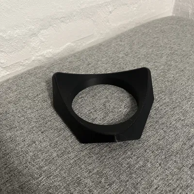 Giá đỡ bóng đá trưng bày cho bóng size 5 thiết kế 3D