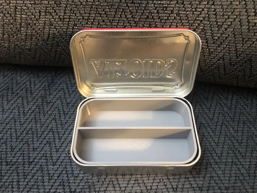 Khay chia ngăn 2 ngăn dọc cho hộp Altoids - Image 1