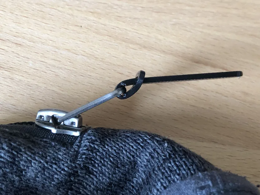 Đầu Khóa Kéo (Zipper Pull) In Bằng Nhựa FLEX/TPU - Image 3