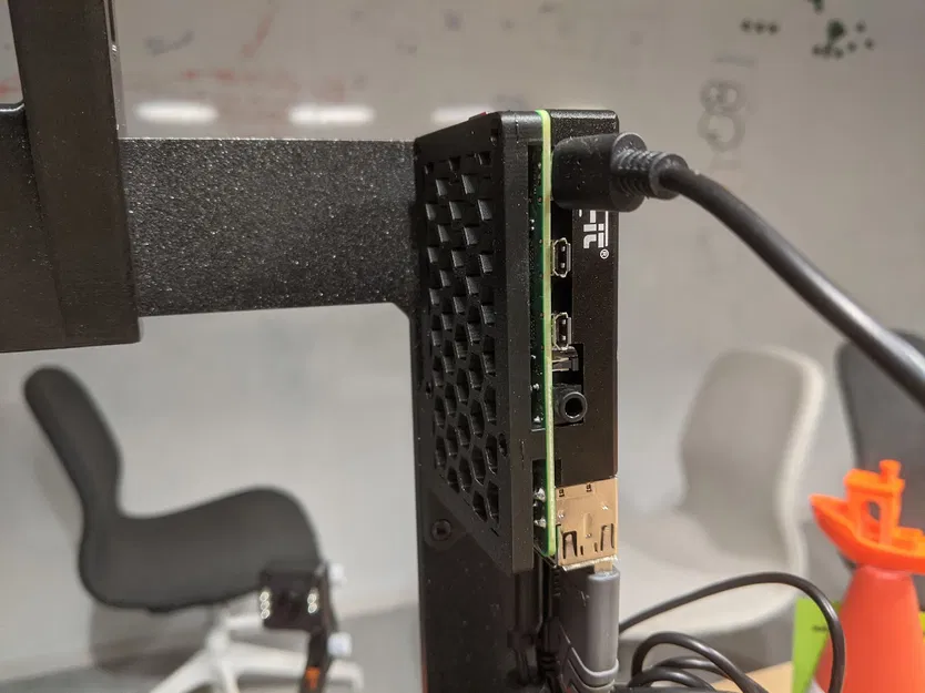 Giá đỡ Raspberry Pi kiểu Armor cho khung máy Prusa MK3S+ - Image 2