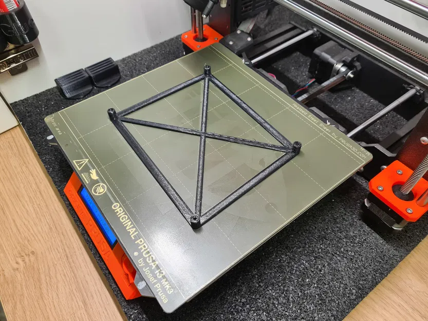 Giá treo tường cho bộ sạc pin Makita (DC10WA và DC18RC) - Image 4