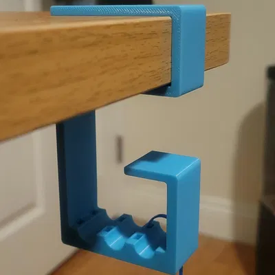 Ngàm Kẹp Giữ Dây Cáp Gọn Gàng Dưới Bàn