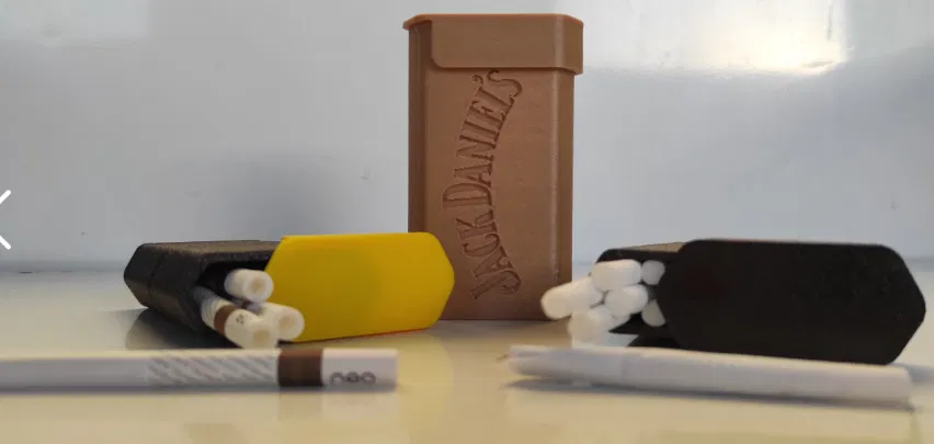 Hộp đựng thuốc lá (Cigarrete case) - Image 1