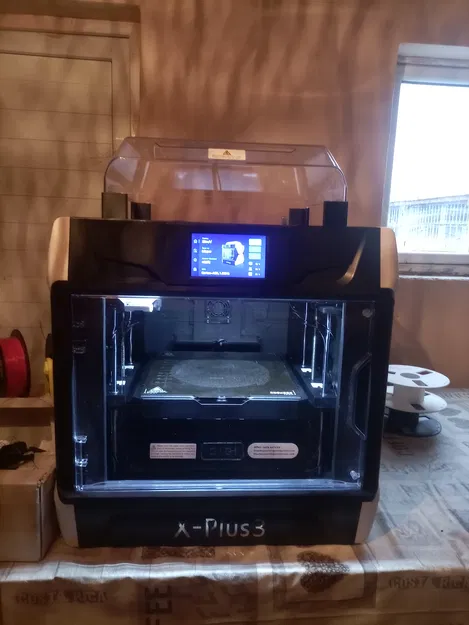 Qidi X-Plus 3 - Phụ kiện nâng nắp che phía trên (Mẫu mới) - Image 2