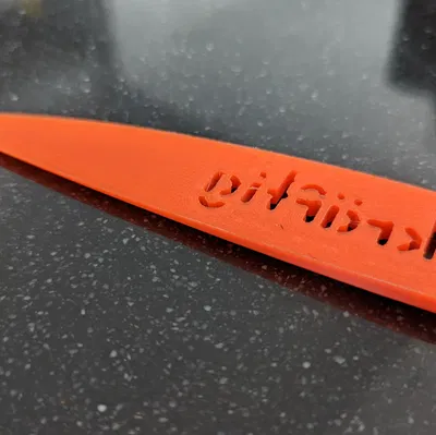 Dụng cụ lộn góc vải (Point turner)