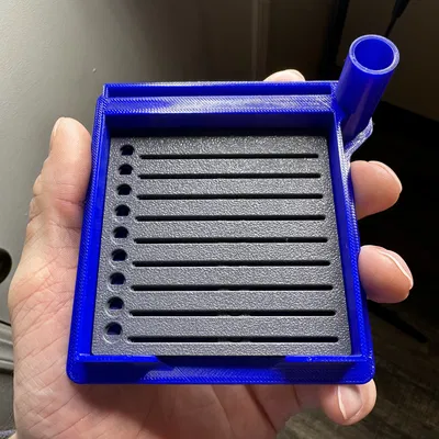 Khay đựng giấy ghi chú kèm ống cắm bút