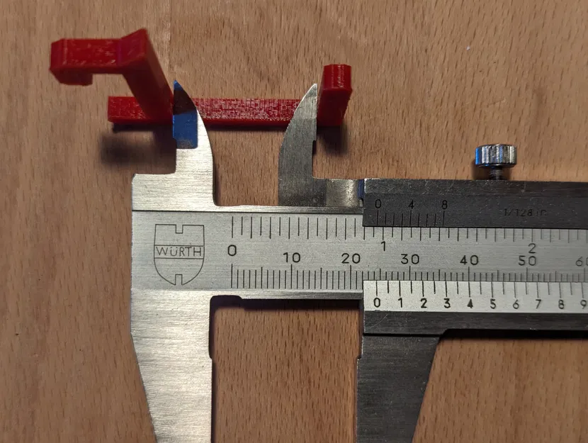 Móc treo thước thủy Stabila Type 80 trên bảng IKEA Skadis - Image 3