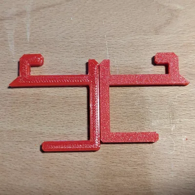 Móc treo thước thủy Stabila Type 80 trên bảng IKEA Skadis