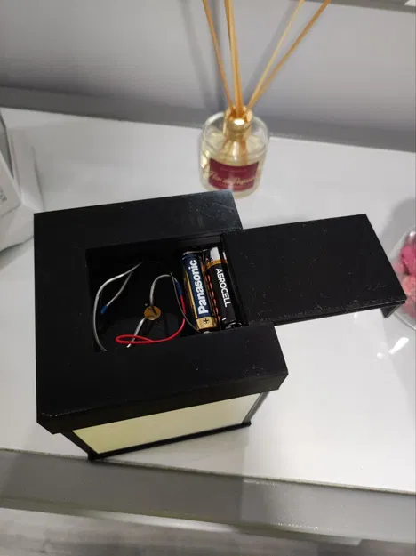 Khối lập phương 4 mặt litophane dùng pin - Image 5