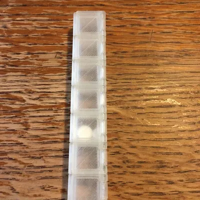 Hộp Đựng Thuốc 7 Ngày Nhỏ Gọn