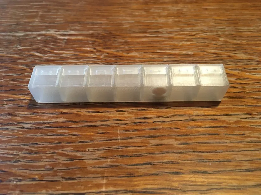 Hộp Đựng Thuốc 7 Ngày Nhỏ Gọn - Image 4