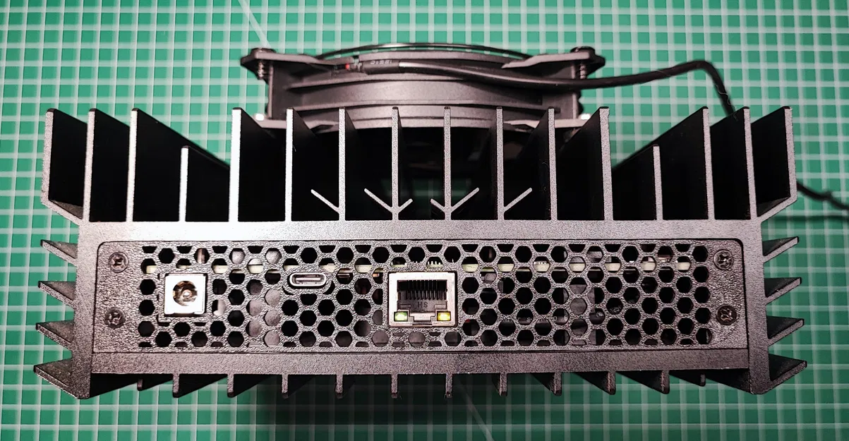 Tấm lưới chắn giúp tản nhiệt cho máy đào Iceriver KS0 Kaspa - Image 1