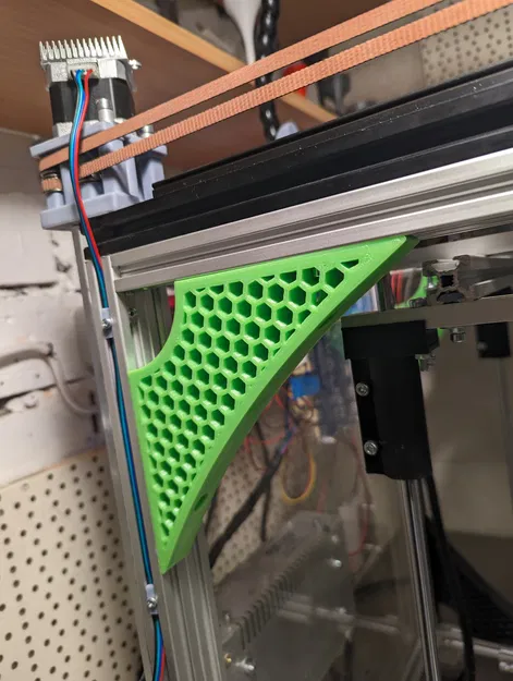 Ke góc tam giác 150x150mm cho khung nhôm 2020 - Hỗ trợ lắp ráp máy in 3D - Image 1