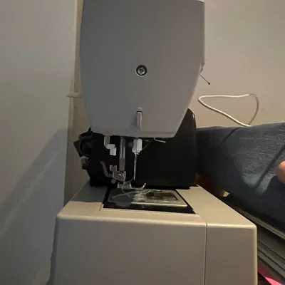 Hộp đựng bàn đạp (foot pedal) cho máy may Singer Heavy Duty