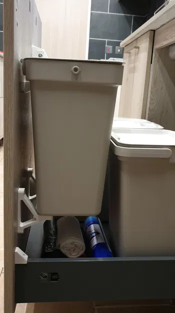 Giá treo 3D IKEA Hållbar - Giải pháp lắp đặt thùng rác tối ưu - Image 5