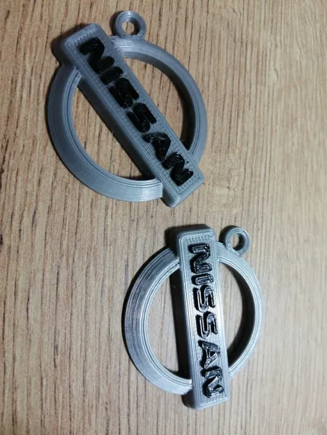 Móc khóa logo Nissan in 3D tinh tế và sắc nét - Image 2