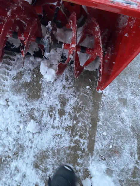 Tấm trượt / Ván trượt tuyết cho máy thổi tuyết (SnowBlower Shoes/Skis) - Image 6