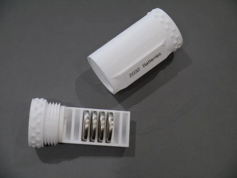 Hộp đựng pin 2032 thiết kế gọn gàng, tiện lợi - Image 2