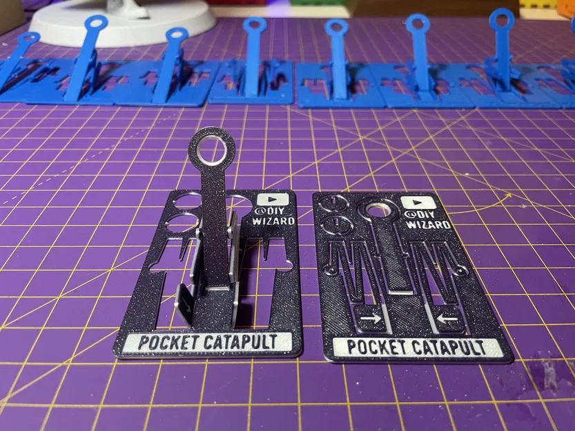 Máy bắn đá bỏ túi EDC dạng thẻ tín dụng, in nguyên khối - Image 1