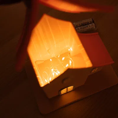 Nhà thờ nhỏ phát sáng