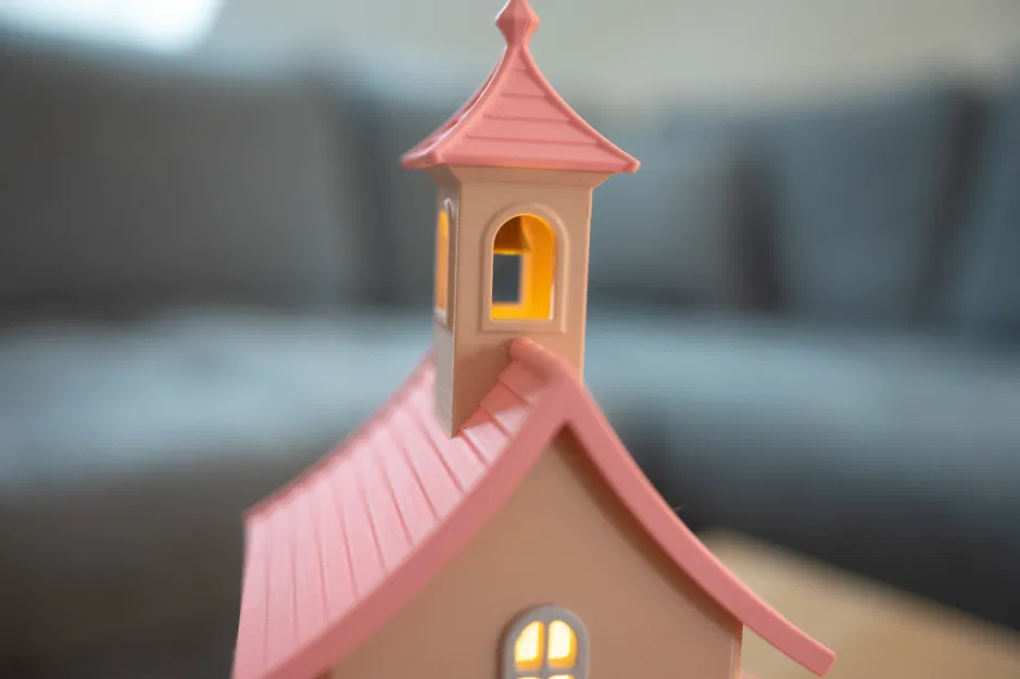 Nhà thờ nhỏ phát sáng - Image 4