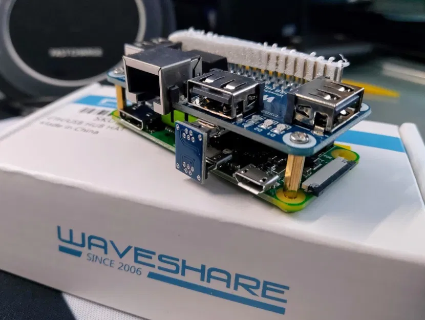 Vỏ hộp cho Raspberry Pi Zero kèm LAN/USB hub hat - Image 4