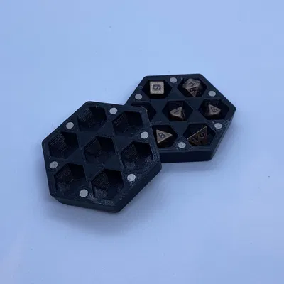 Hộp đựng xúc xắc D&D phiên bản mini