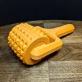 Con lăn massage cầm tay in 3D nhỏ gọn (Print-in-place) - Thumbnail 1