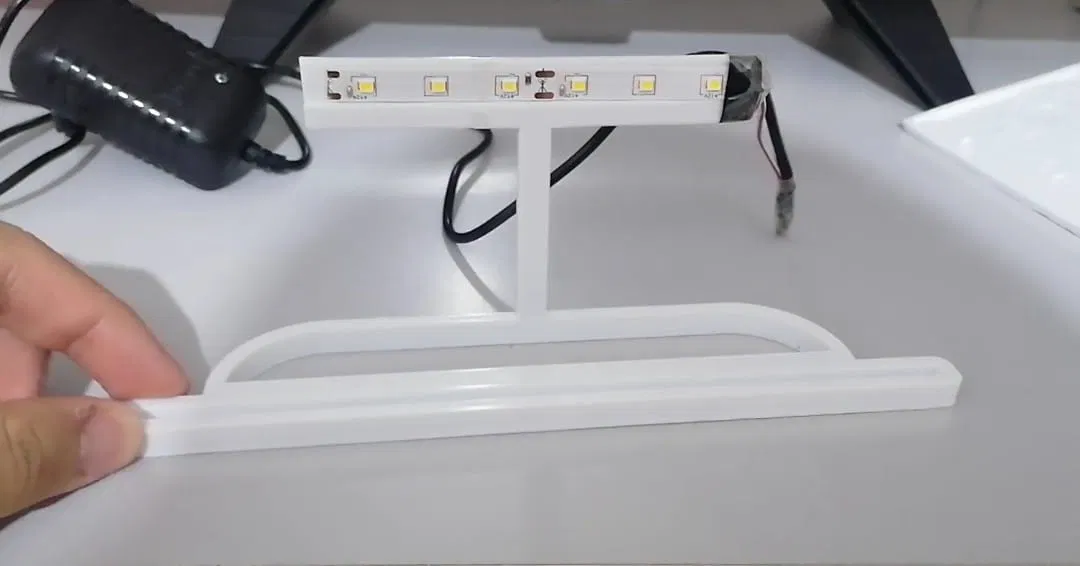 Chân đế trưng bày đèn Lithophane 4mm thiết kế tối ưu - Image 1