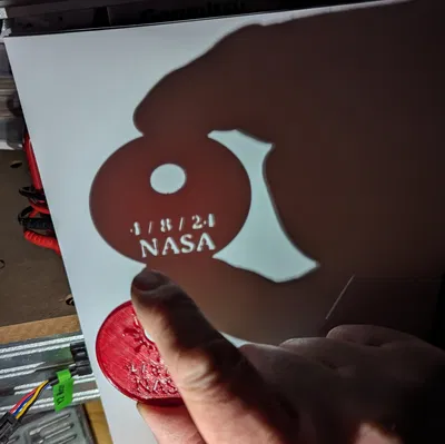 Đồng xu nhật thực 2024 (2024 Total Solar Eclipse Coin)