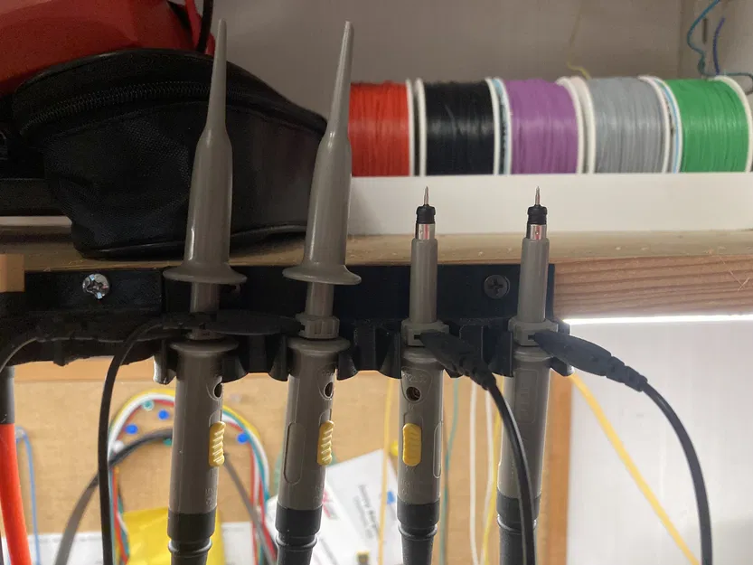 Giá treo que đo dao động ký 3D - Giúp bàn làm việc gọn gàng - Image 1