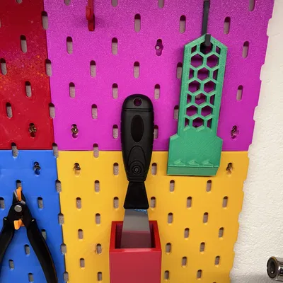 Bộ phụ kiện treo bảng Pegboard: Móc treo và hộp đựng dụng cụ tiện lợi