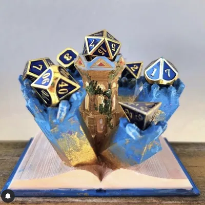 Tháp Tinh Thể Trưng Bày Xúc Xắc Phong Cách Phù Thủy (Dice Display)