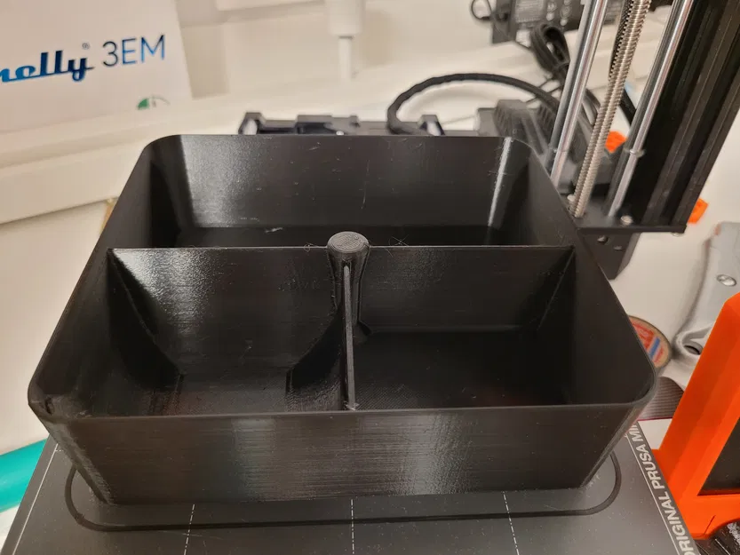 Khay Để Đồ Bệ Tì Tay Cho Kia Ceed (CD) - Image 3