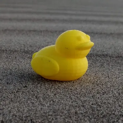 Mô hình chú vịt vàng đáng yêu trang trí bàn làm việc