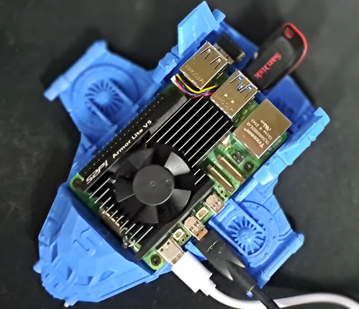 Vỏ Case Raspberry Pi 5 Hình Phi Thuyền - Image 3