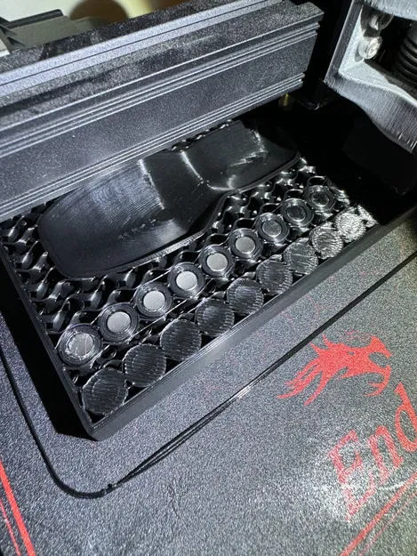 Giá đỡ tuốc nơ vít LTT Stubby và khay đựng 24 đầu bit (hỗ trợ Gridfinity) - Image 4